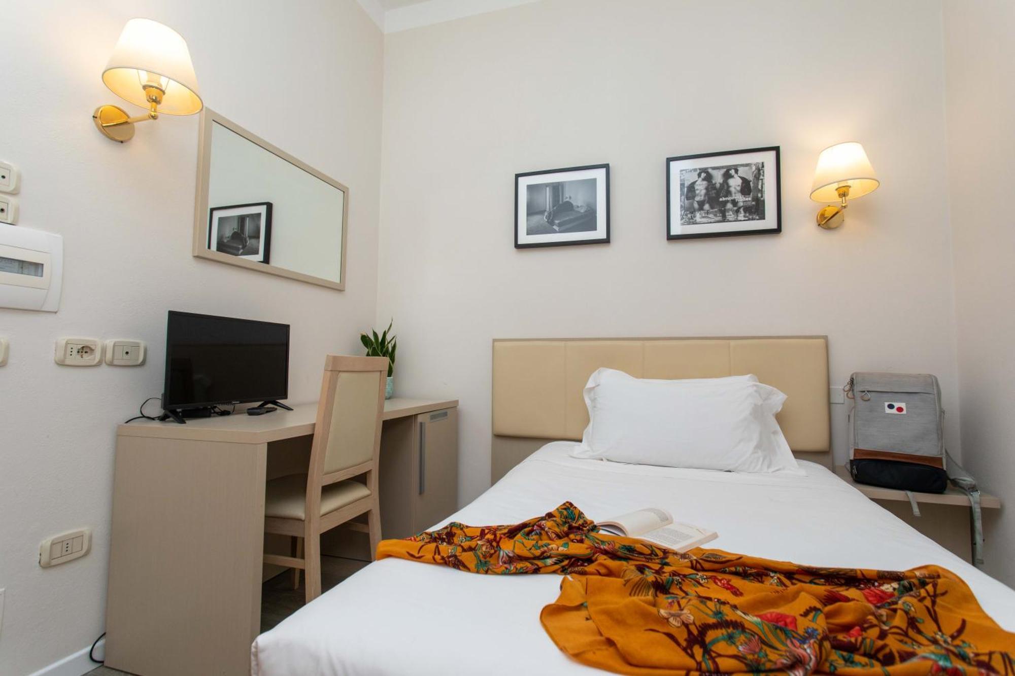 Hotel L'Aretino Арецо Екстериор снимка